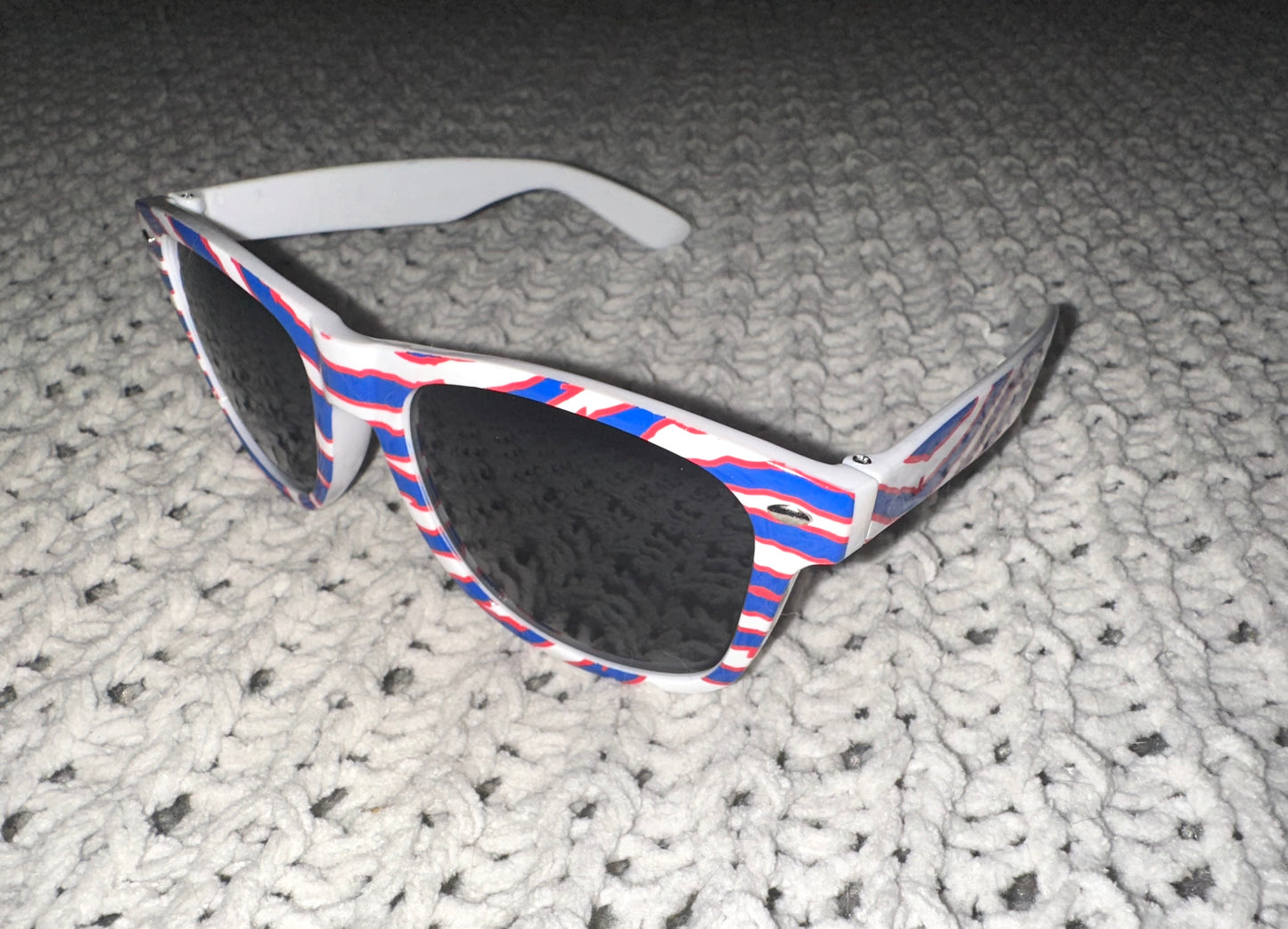 “DESTINY” Print sunglasses